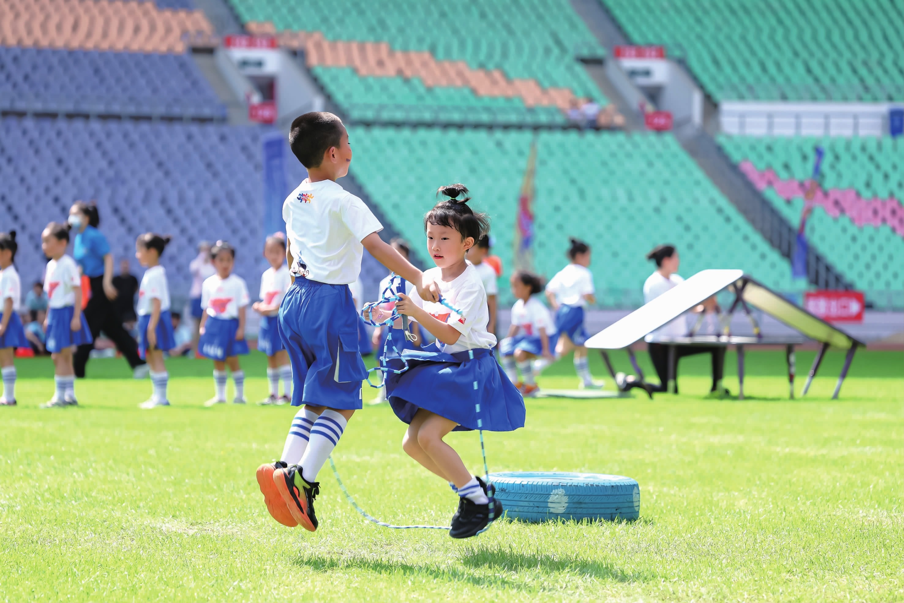 埃及媒体：有沙特俱乐部将会为萨拉赫开出超过C罗薪水的待遇